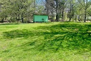 541 Morningstar Dr, Ellwood City, PA 16117 - Photo 16