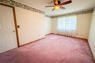 104 Dakotah Dr, Center Township, PA 16001 - Photo 36