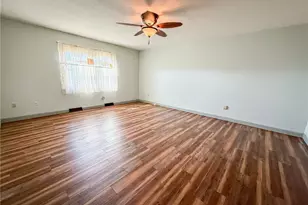 104 Dakotah Dr, Center Township, PA 16001 - Photo 22
