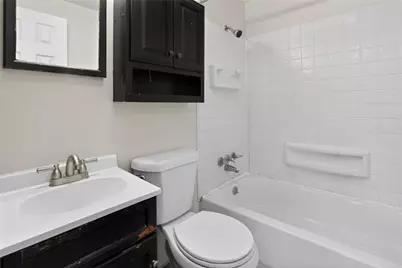 3220 Overlook Dr, Liberty Boro, PA 15133 - Photo 24