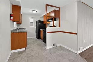 3220 Overlook Dr, Liberty Boro, PA 15133 - Photo 16