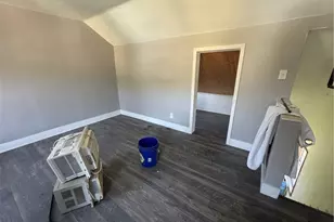 164 N 1st St, West Newton, PA 15089 - Photo 16