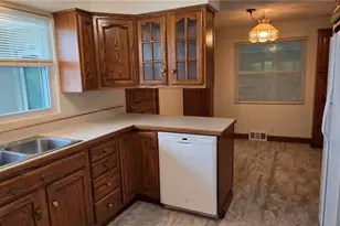 156 Oakland Ave, Uniontown, PA 15401 - Photo 30