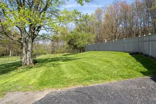 1007 Willowbrook Rd, Shenango Township, PA 16101 - Photo 28