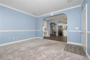 212 Adams Pointe Blvd, Adams Township, PA 16046 - Photo 6