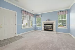 212 Adams Pointe Blvd, Adams Township, PA 16046 - Photo 4
