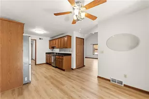 1097 Timberwood Dr, Chippewa Township, PA 15010 - Photo 18