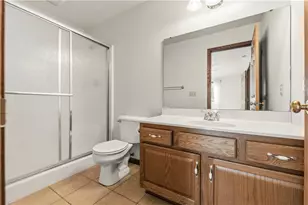 1097 Timberwood Dr, Chippewa Township, PA 15010 - Photo 36