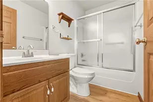 1097 Timberwood Dr, Chippewa Township, PA 15010 - Photo 30