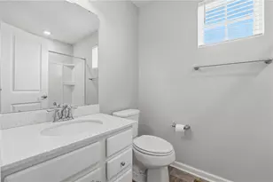 202 Pointe View Dr, Adams Township, PA 16046 - Photo 20