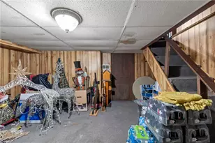 402 N 4th St, Youngwood, PA 15697 - Photo 20