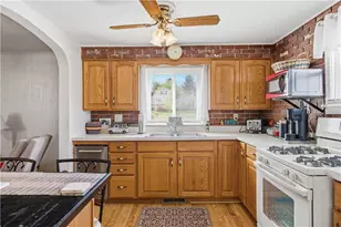 210 1st Ave, Belle Vernon, PA 15012 - Photo 6