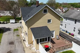 910 Temple Ave, New Castle, PA 16101 - Photo 8