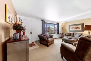 100 Maria Ln, Monroeville, PA 15146 - Photo 6