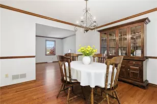 133 Village Dr, Cranberry Township, PA 16066 - Photo 8