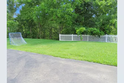 392 Pine Ridge Dr, Peters Township, PA 15367 - Photo 38