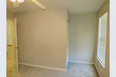 392 Pine Ridge Dr, Peters Township, PA 15367 - Photo 10