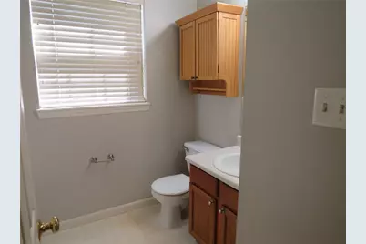 392 Pine Ridge Dr, Peters Township, PA 15367 - Photo 12