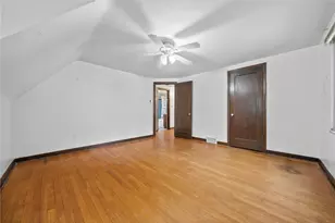 734 Shady Ln, Pittsburgh, PA 15228 - Photo 24