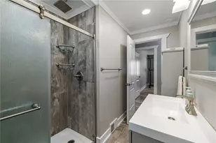 2500 Lincoln Way, White Oak, PA 15131 - Photo 22
