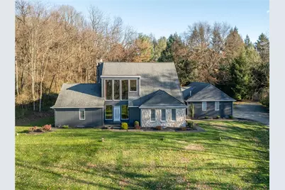 550 Locust Valley Rd, Hempfield Township, PA 15601 - Photo 1