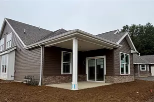 134 Independence Dr, Jefferson Township, PA 16023 - Photo 1