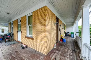 310 Harrison Ave, Jeannette, PA 15644 - Photo 12