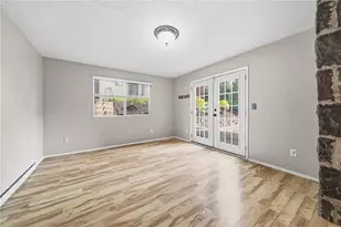 8 Allendale Pl, Pittsburgh, PA 15228 - Photo 16