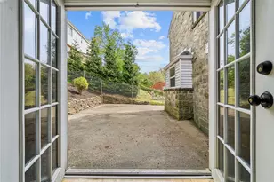 8 Allendale Pl, Pittsburgh, PA 15228 - Photo 18