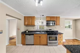 8 Allendale Pl, Pittsburgh, PA 15228 - Photo 14