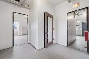 208 S Negley Ave, Pittsburgh, PA 15206 - Photo 40