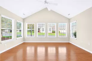 2104 Isleworth Lane, Cranberry Township, PA 16066 - Photo 8