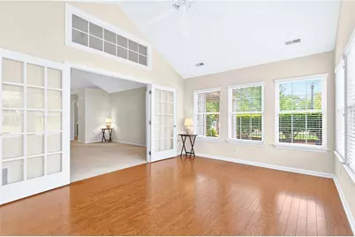 2104 Isleworth Ln, Cranberry Township, PA 16066 - Photo 8