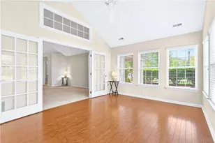 2104 Isleworth Lane, Cranberry Township, PA 16066 - Photo 8