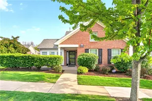 2104 Isleworth Lane, Cranberry Township, PA 16066 - Photo 4