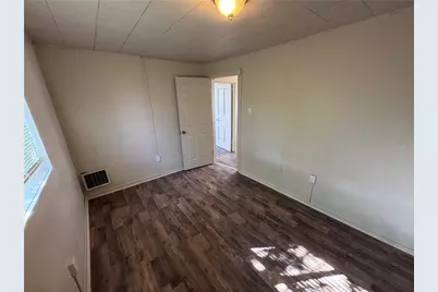 1067 Cleveland Ave, Brackenridge, PA 15014 - Photo 16