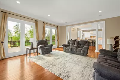 9807 Sumner Dr, Pittsburgh, PA 15101 - Photo 16