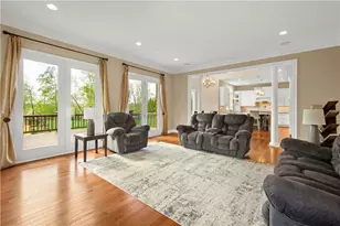 9807 Sumner Dr, Pittsburgh, PA 15101 - Photo 16