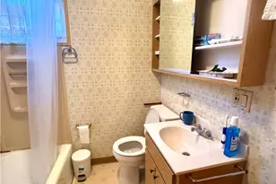 613 E 9th Ave, Munhall, PA 15120 - Photo 10