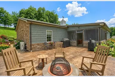 4038 State Route 156, Kiskiminetas Township, PA 15618 - Photo 4