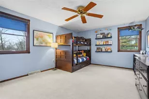 2554 Glenwood, Pittsburgh, PA 15090 - Photo 32
