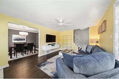 411 Macfarlane, Pittsburgh, PA 15235 - Photo 6