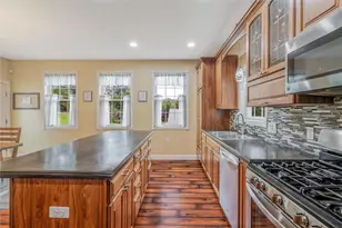 117 Hillcrest Rd, Penn Township, PA 16053 - Photo 8