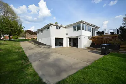 9513 Saratoga Dr, Pittsburgh, PA 15237 - Photo 4