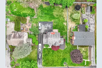 1912 Mount Royal Blvd, Pittsburgh, PA 15116 - Photo 2