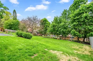 1912 Mt Royal Blvd, Pittsburgh, PA 15116 - Photo 6