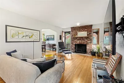 1912 Mount Royal Blvd, Pittsburgh, PA 15116 - Photo 10