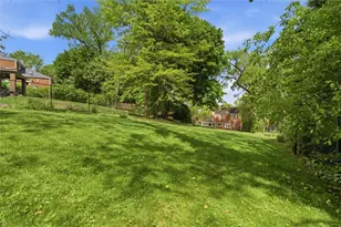 835 Chalmers Pl, Pittsburgh, PA 15243 - Photo 40