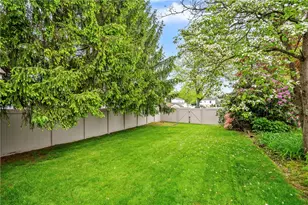 136 Kenney Dr, Leet Township, PA 15143 - Photo 2
