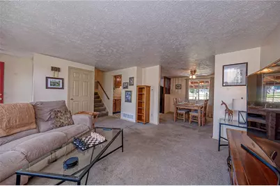 417 Linden Dr, West Deer, PA 15024 - Photo 6